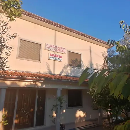 Alojamento Local O Granjo Panzió Macedo de Cavaleiros
