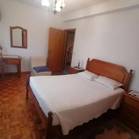 Alojamento Local O Granjo Panzió *